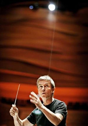 Salonen Esa-Pekka (Conductor)<BR>
