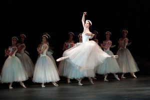 "Giselle" (Ballet in two acts) Alexei Ratmansky Choreographic version. Angelina Vlashinets as Myrtha.<BR>© Photo by Damir Yusupov/ Bolshoi Theatre.